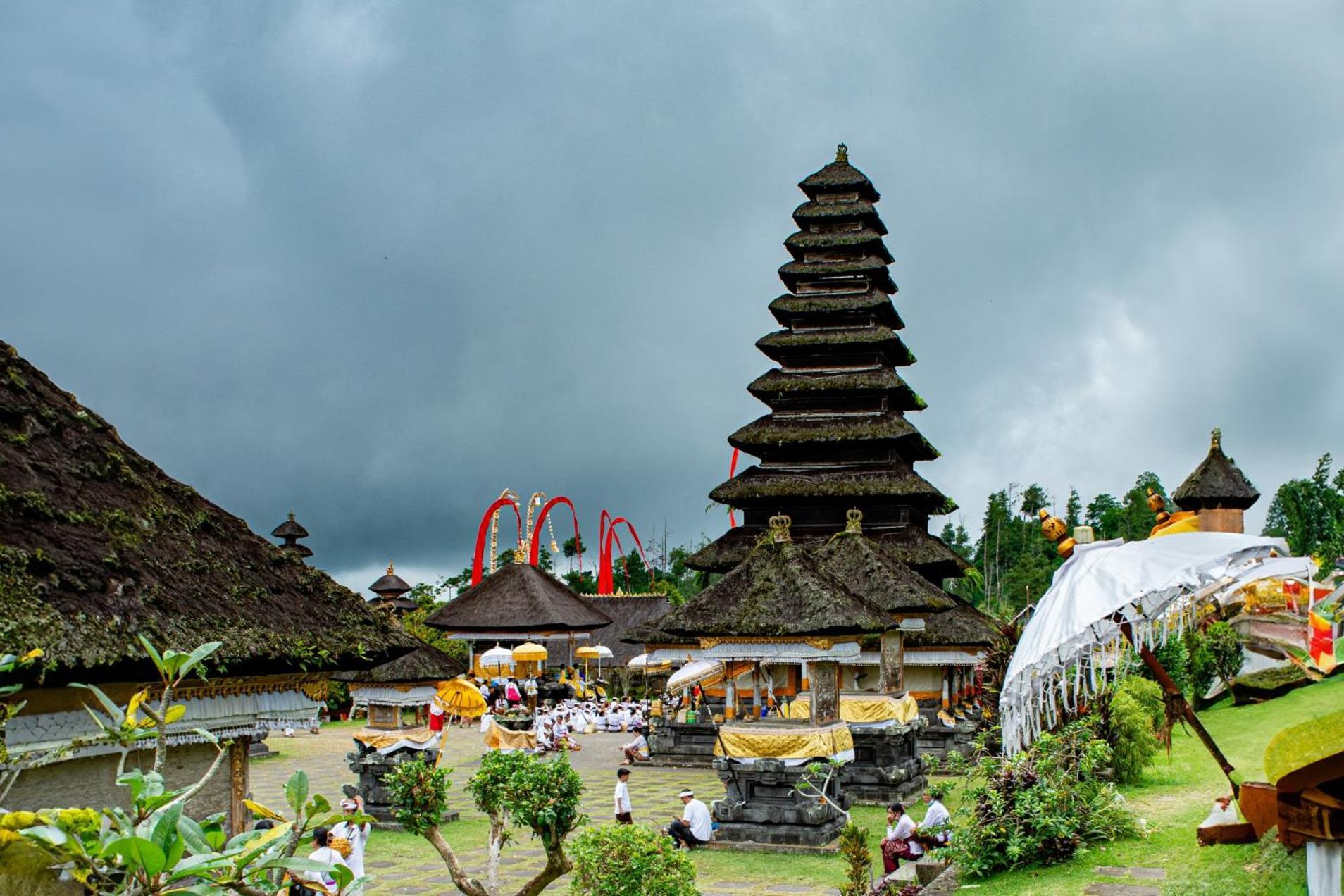Retreat Villa Toraja Baturinggit Kubu Esterno foto